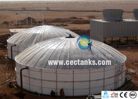 एल्यूमीनियम कवर या अनुकूलित छत के साथ औद्योगिक तरल भंडारण टैंक