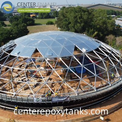 अपशिष्ट तेल भंडारण टैंकों के लिए वेल्डेड स्टील टैंकों के लिए बाहरी फ्लोटिंग छतः वाष्पीकरण को सीमित करते हुए हानिकारक धुएं और गंधों को शामिल करने में मदद करता है