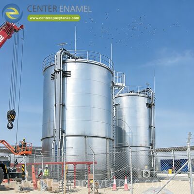 वेल्डेड स्टेनलेस स्टील मिश्रित कच्चे तेल के टैंकों के लिए बाहरी तैरती छतः जटिल, अस्थिर तेल मिश्रणों से वाष्प रिलीज को रोकता है