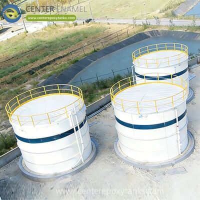 गोल ईंधन भंडारण टैंक के लिए बाहरी तैरती छतः एक निर्बाध सील के लिए परिपत्र ज्यामिति के लिए पूरी तरह से फिट बैठता है